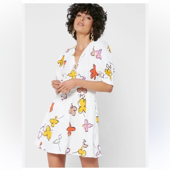 Ted Baker WESLLIE FLORAL WRAP FRONT DRESS IN WHITE Size 1 / XS / 0-2 NEW - Picture 1 of 17